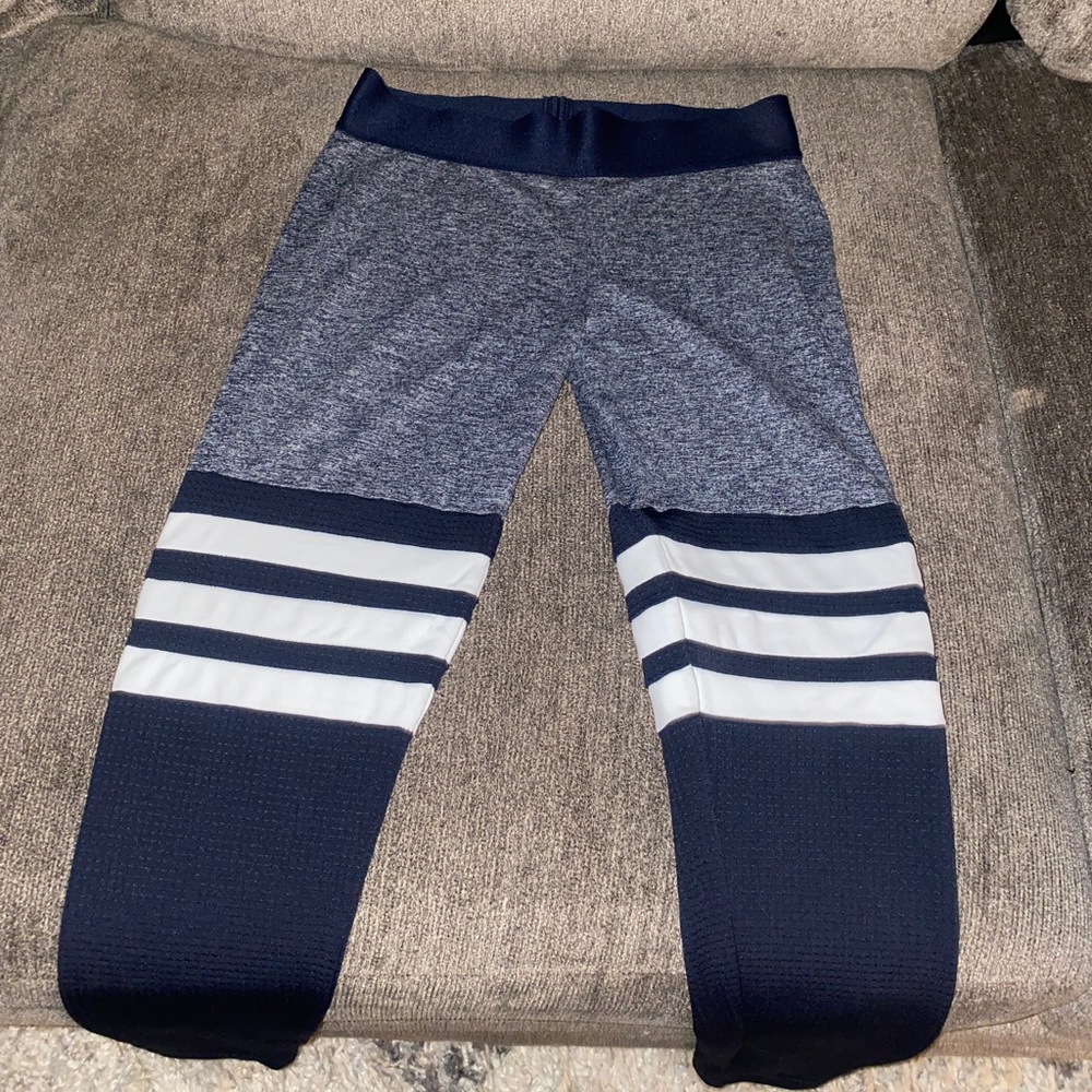 Bombshell thigh high sock legging